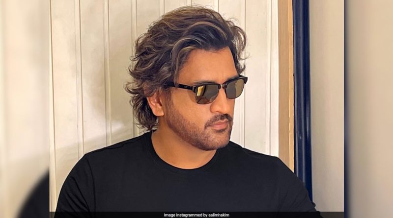 Long-Haired MS Dhoni Returns To Take Social Media By Storm. See Pics | Cricket News