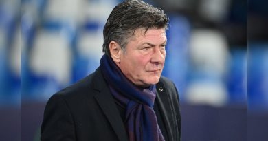 Crisis-Club Napoli Replace Coach Walter Mazzarri Ahead Of Barcelona Clash | Football News