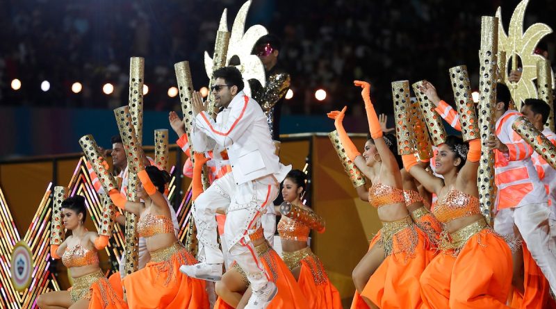 From Varun Dhawan To Shahid Kapoor - WPL Opening Ceremony Is A Star-Studded Show. Watch | Cricket News