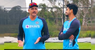 "In The Game Of Cricket...": Ravi Shastri's Blunt Message To Ishan Kishan, Shreyas Iyer After BCCI Contract Axing | Cricket News