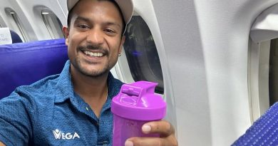 "Risk Nahi Lena": Weeks After Falling Ill Mid-Flight, Mayank Agarwal Carries Own Water. Post Viral | Cricket News