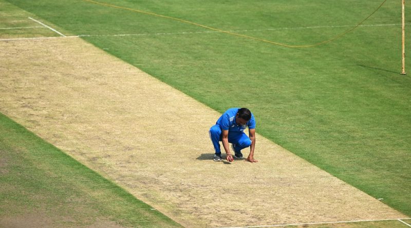 "There Are Cracks": India Coach's Honest Review Of Pitch For Ranchi Test | Cricket News