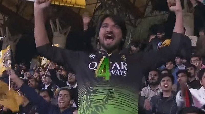 Virat Kohli, RCB Craze Hits PSL As Fan's "Jersey" Gesture Viral During Babar Azam's Match