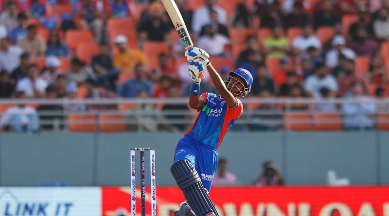 4.6,4,4,6 - Delhi Capitals Star's Explosive Batting Sends IPL Fans Into Frenzy. Watch | Cricket News