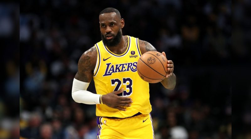 LeBron James Becomes First NBA Player To Score 40,000 Career Points | NBA News