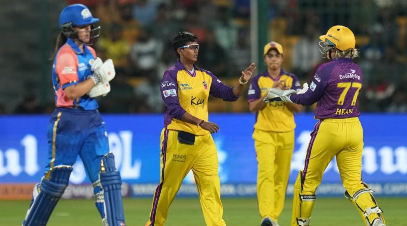 UP Warriorz vs Mumbai Indians: बल्लेबाजों का चलेगा जादू या गेंदबाज दिखाएंगे कमाल, जाने पिच से मिलेगा किसे फायदा - India TV Hindi