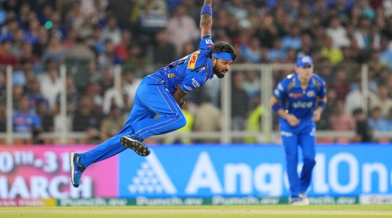 "Where Is Jasprit Bumrah?": Kevin Pietersen, Sunil Gavaskar Blast Hardik Pandya For Tactical Decision | Cricket News