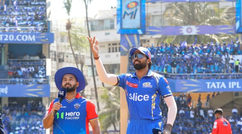 DC vs MI Live: मुंबई इंडियंस ने जीता टॉस, गेंदबाजी करने का लिया फैसला - India TV Hindi