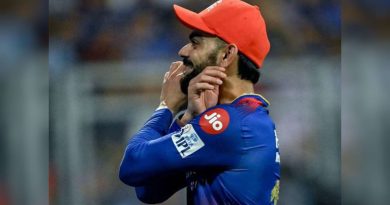 Fans Bring Back "Kohli Ko Bowling Do", Here's How RCB Star Reacted. Watch