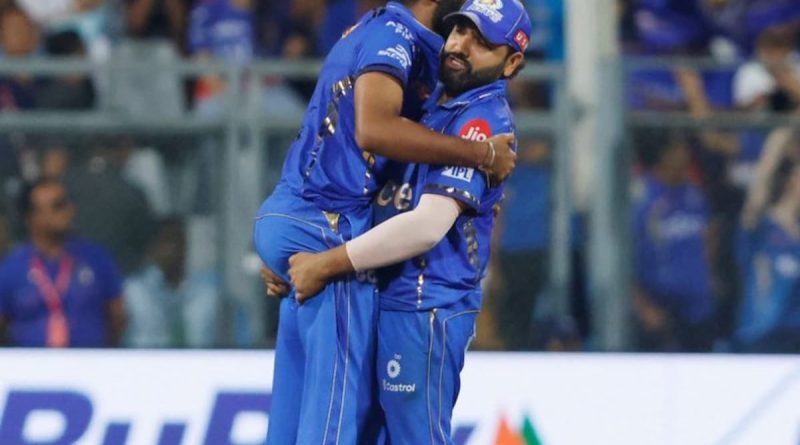 Jasprit Bumrah's Heartwarming Moment With Rohit Sharma After 5-Wicket Haul Goes Viral - Watch | Cricket News