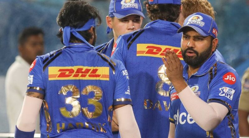 MI Are Now Divided Into Two teams: Fan Wars Begin After Rohit Sharma, Hardik Pandyas Social Media Victory Posts