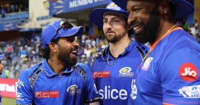 MI's Tim David, Kieron Pollard Fined Heavily by BCCI; Internet Thinks It's Due To 'DRS Cheating' vs PBKS | Cricket News