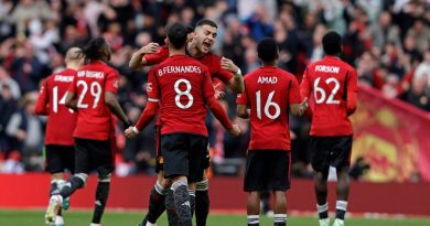 Manchester United Beat Coventry City On Penalties To Set Up FA Cup Final vs Manchester City | Football News