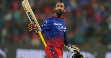 "Never Seen A Commentator Bat So Well": Kevin Pietersen's Scintillating Remark On Dinesh Karthik | Cricket News