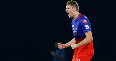 RCB Star Will Jacks' Hilarious Hindi Comment On Cameron Green's Post Is Viral | Cricket News