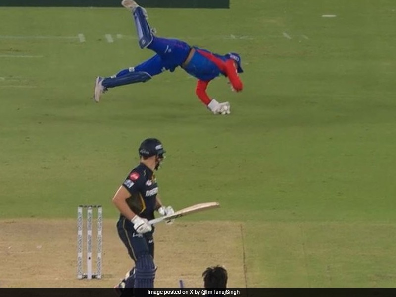 T20 World Cup Audition Done And Dusted? Rishabh Pant’s Magical Catch In DC’s Big Win Over GT Goes Viral | Cricket News