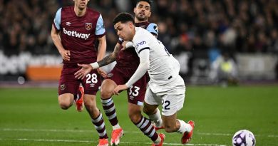 Tottenham Hotspur Held By West Ham, Everton Hit Back At Newcastle United | Football News