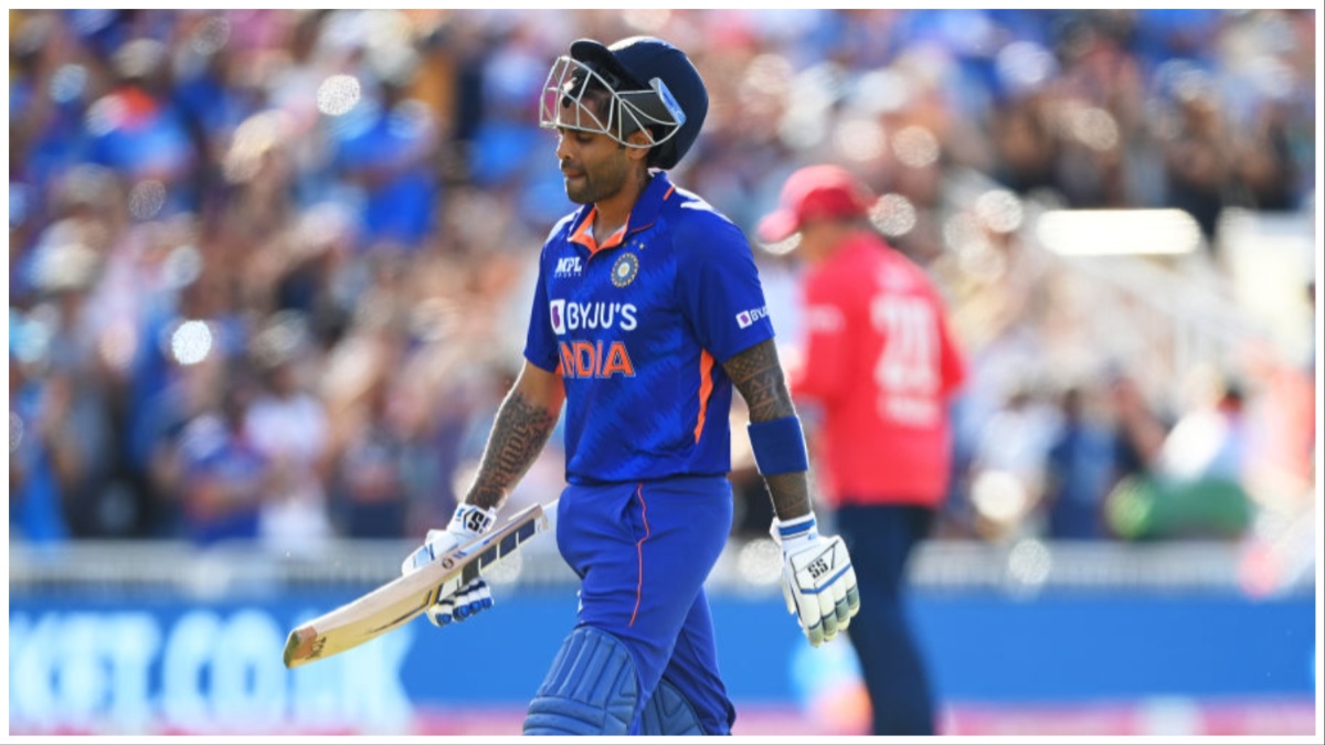 सूर्यकुमार यादव की नंबर 1 की कुर्सी पर खतरा, पाकिस्तानी बल्लेबाज मार सकते हैं बाजी  – India TV Hindi
