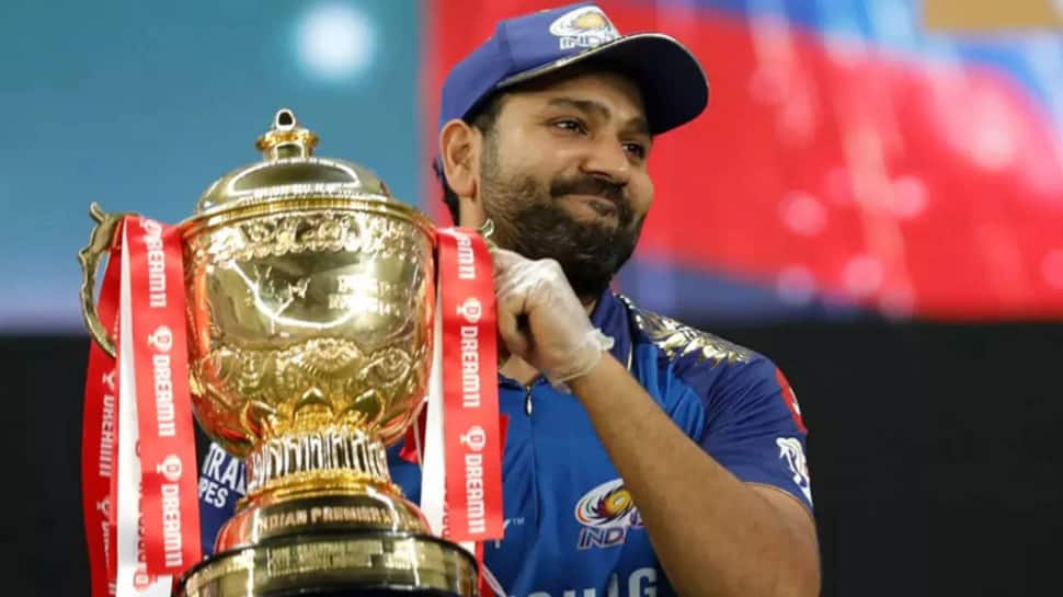 RCB Pacer Hails Rohit Sharmas Captaincy Says, Mature Captain Knows How To Use Players
